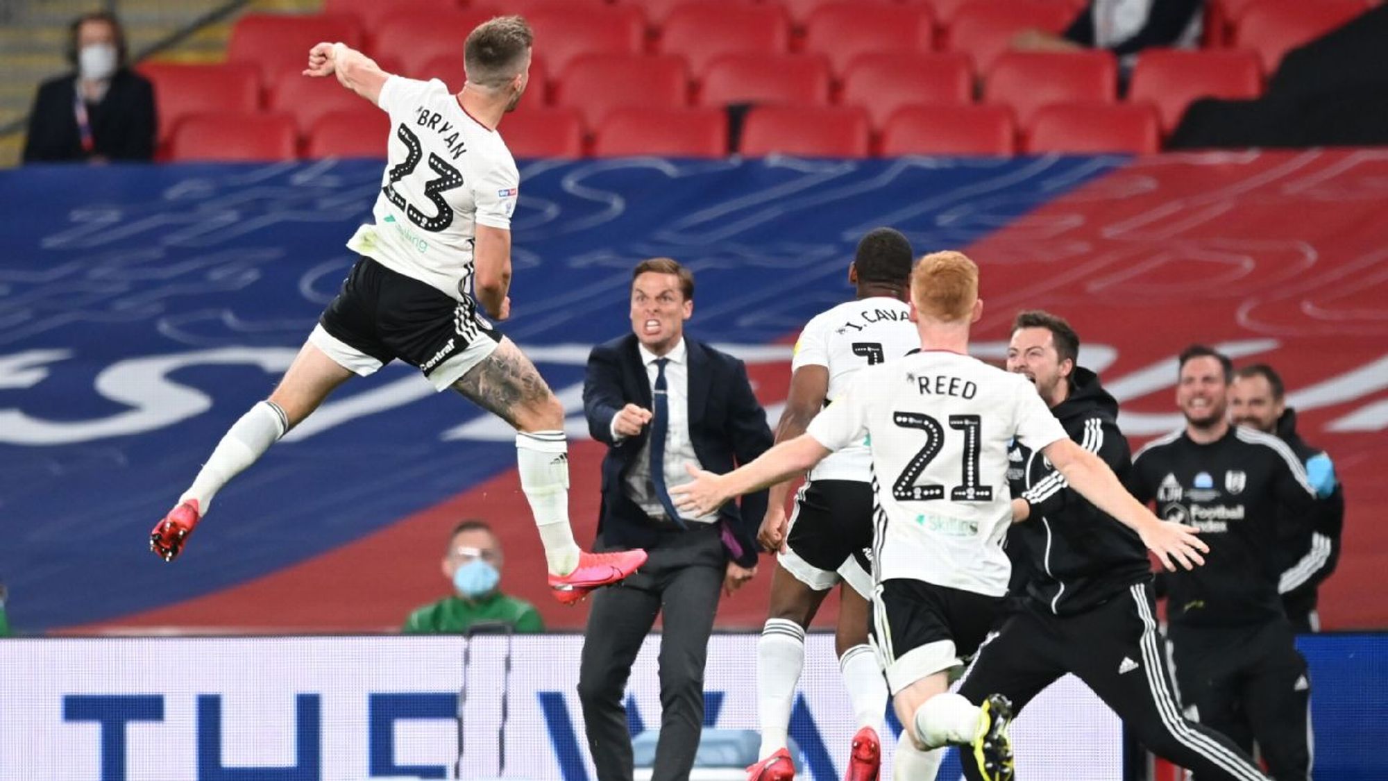 英超第22輪補賽熱刺3-0阿森納 凱恩梅開二度孫興慜破門.